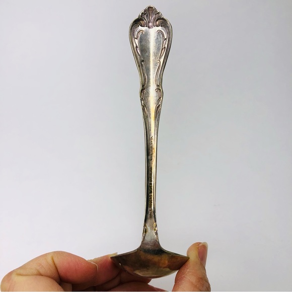 Vintage Oneida Flatware Rogers Silver Overlaid Ornate Soup Spoon 7" L x 1 3/4" W - Picture 6 of 6